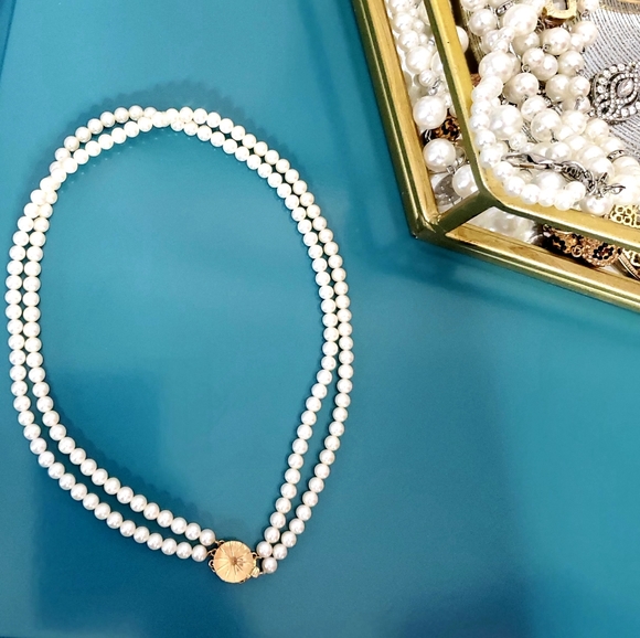 14k Gold Double Strand Vintage Pearl Necklace - Picture 3 of 7